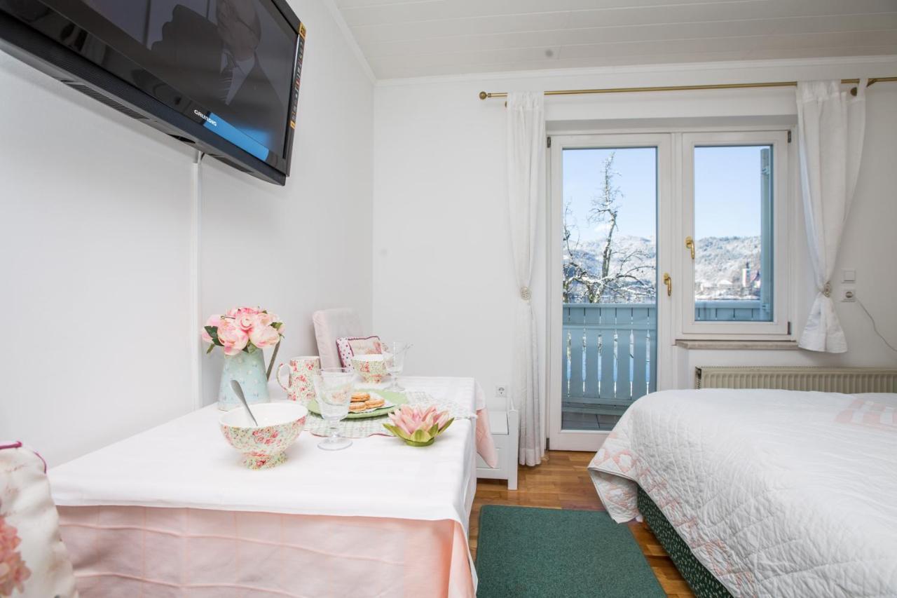 بليد B&B Pletna A Double Lake-View Room المظهر الخارجي الصورة