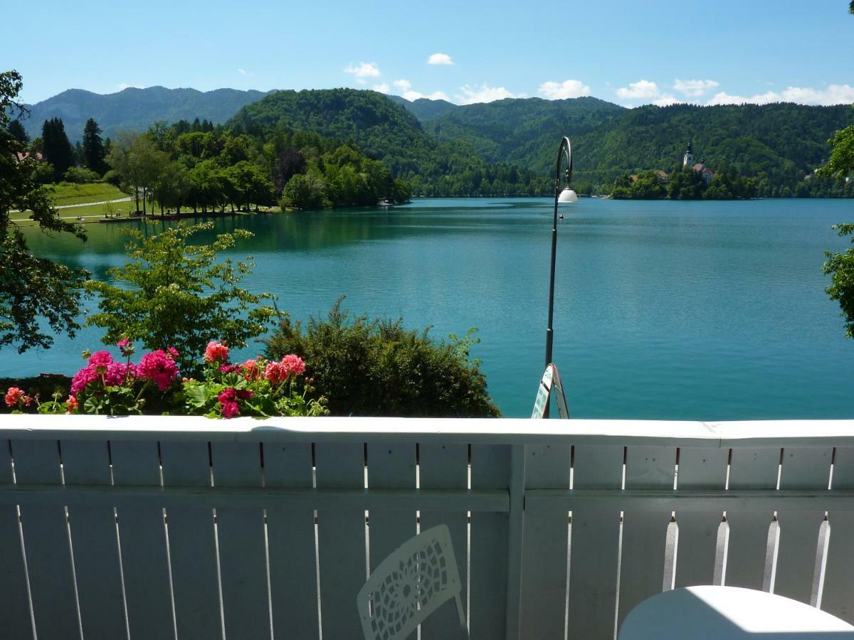 بليد B&B Pletna A Double Lake-View Room المظهر الخارجي الصورة