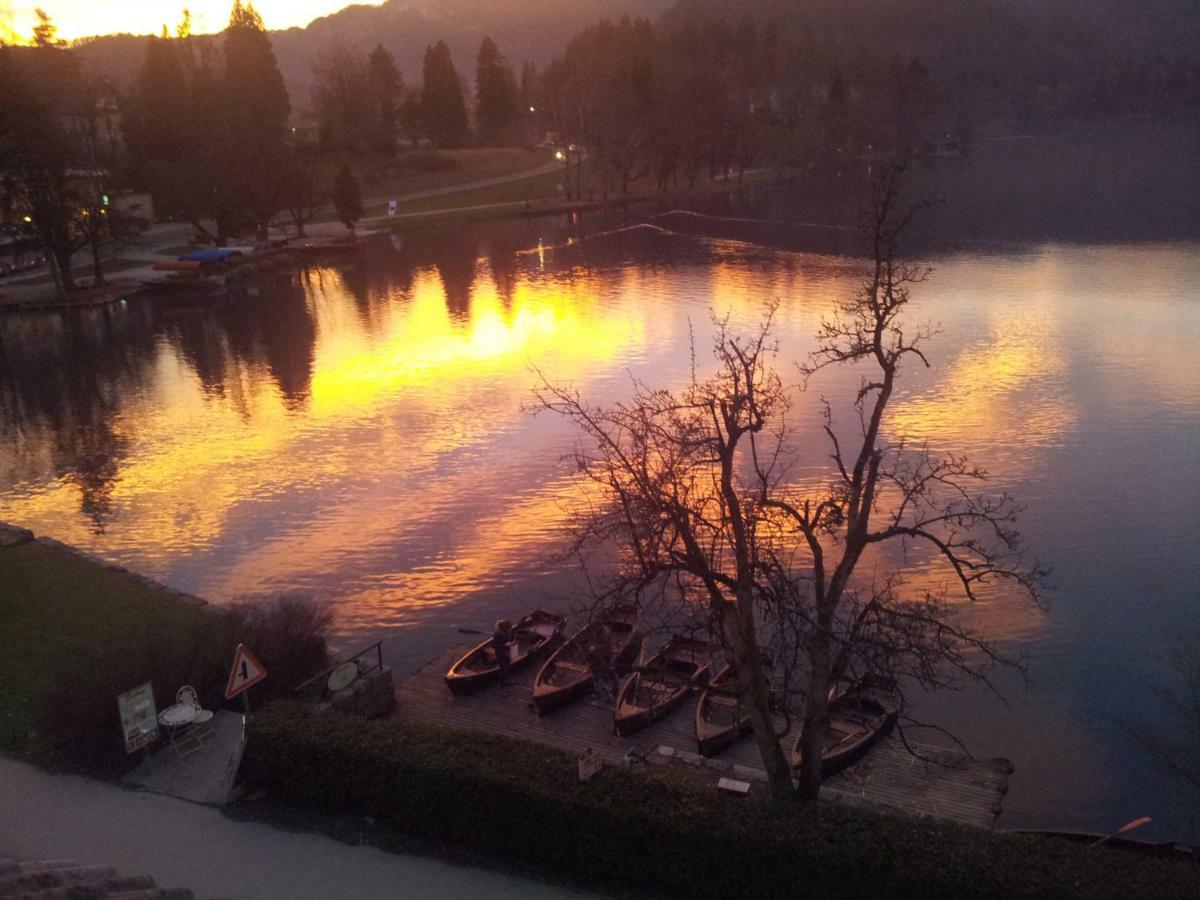بليد B&B Pletna A Double Lake-View Room المظهر الخارجي الصورة