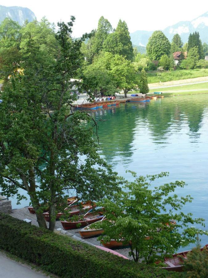 بليد B&B Pletna A Double Lake-View Room المظهر الخارجي الصورة